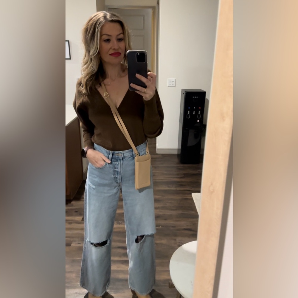 Meet your Posher, Becky